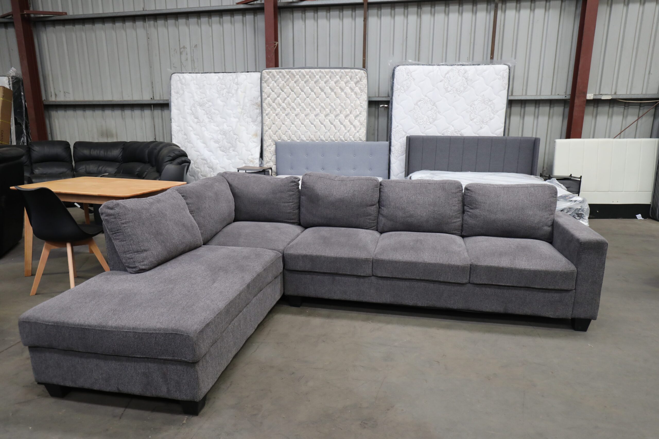 Modular 5 Seater Lounge With Chaise - Image 3