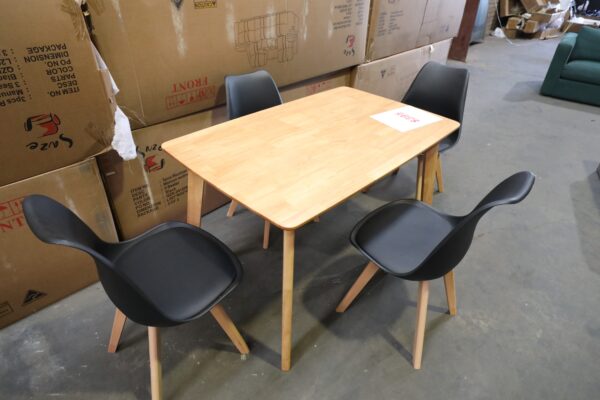 Dining table with 4 chairs - Image 3